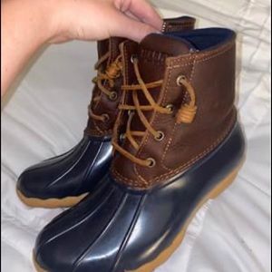 Sperry boots size 7